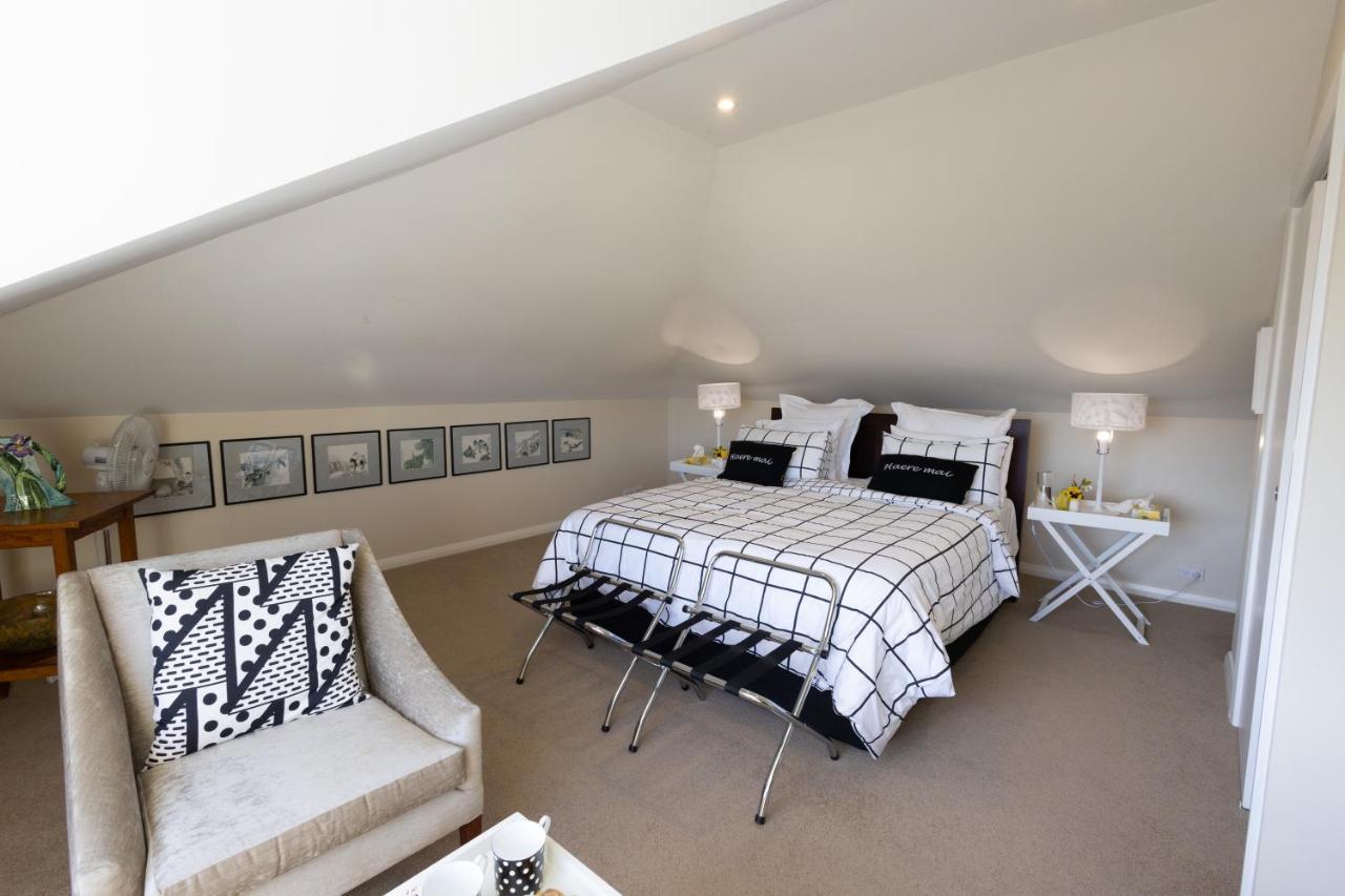 Khandallah Harbour View Bnb Wellington Extérieur photo