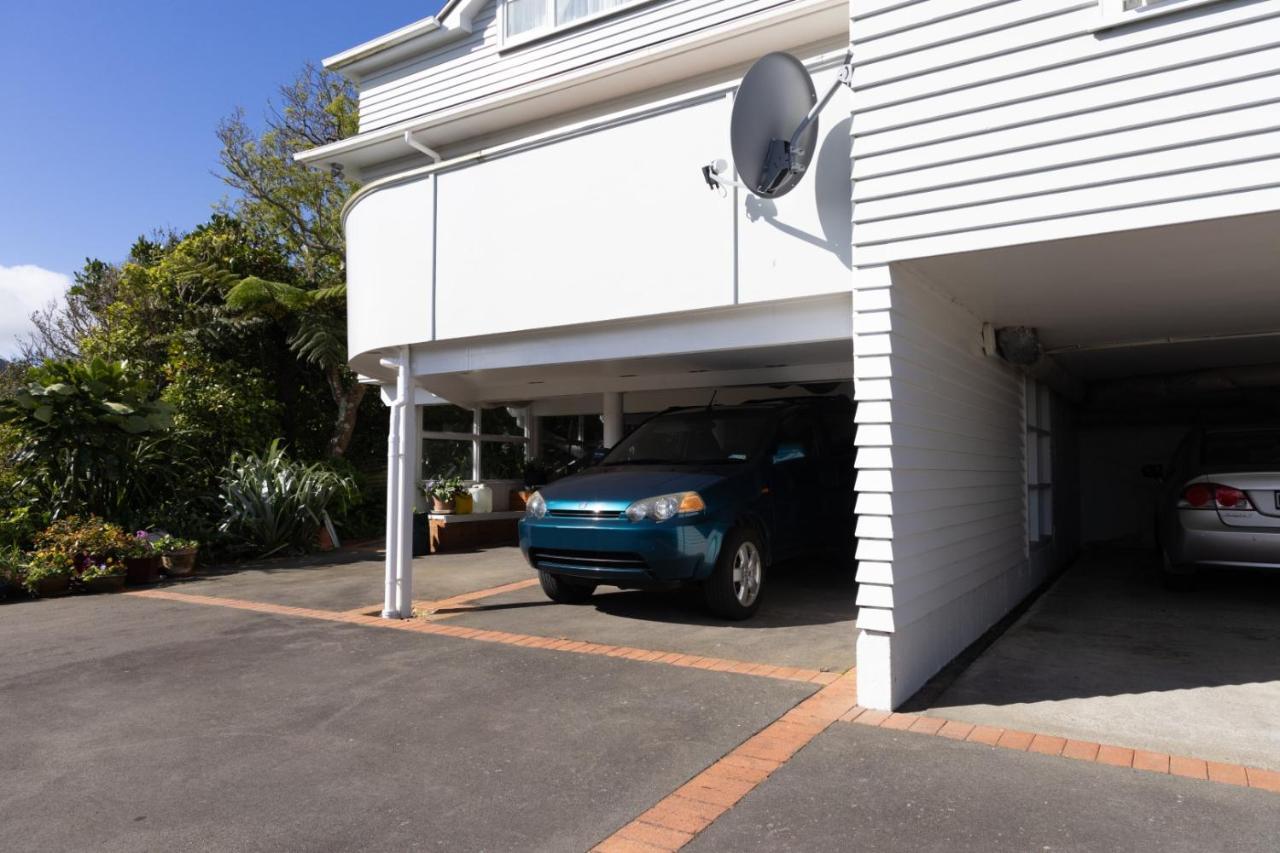 Khandallah Harbour View Bnb Wellington Extérieur photo